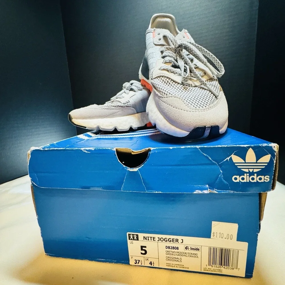 Adidas Originals Nite‎ Jogger Casual Sneaker Kids DB2808 Size 5 w/ Box